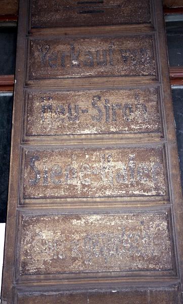 Görlitz, Bahnhofstr. 7, 31.10.2000 (2).jpg - Verkauf von Heu - Stroh, Siede - Hafer, ... (?)